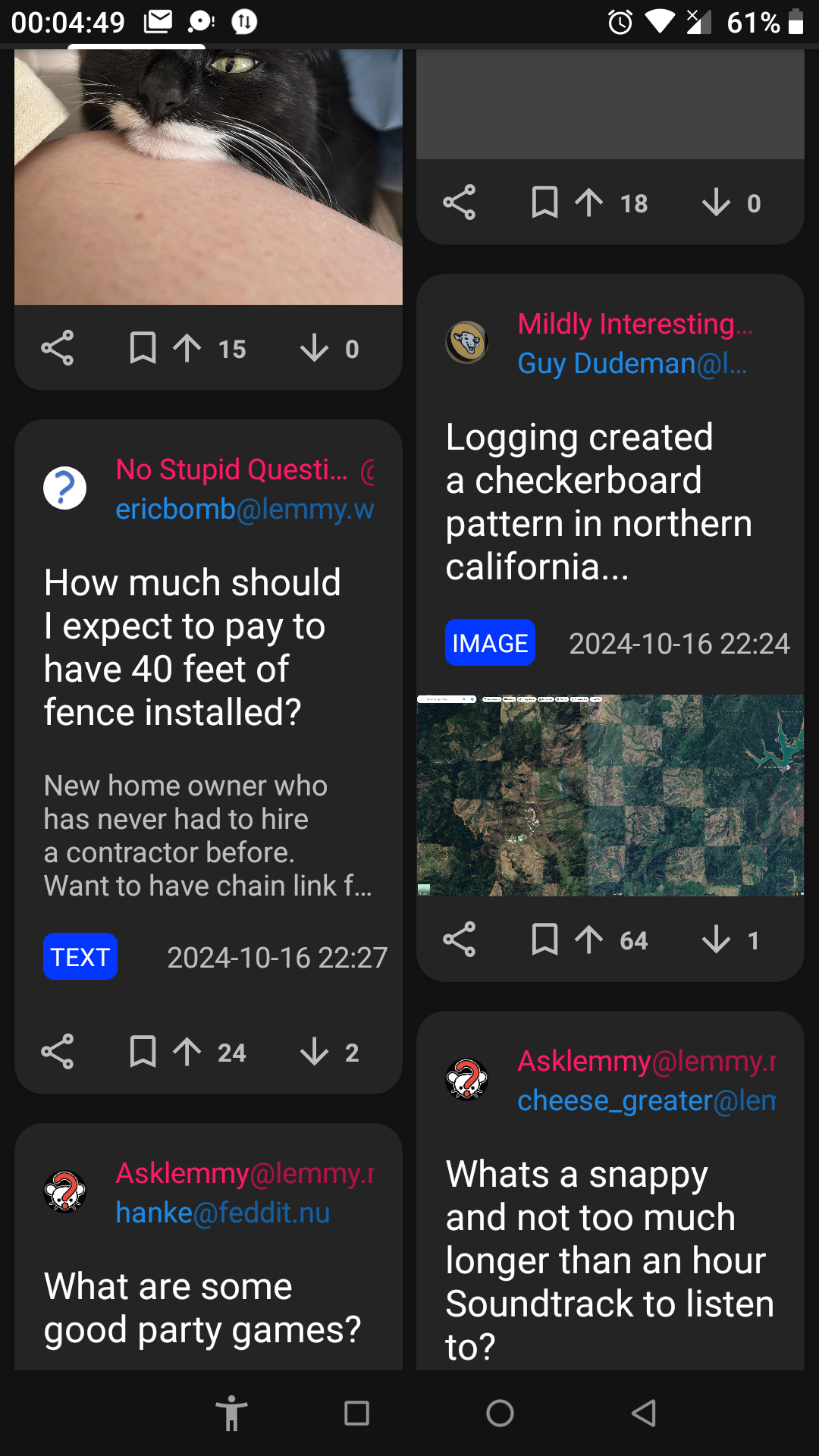 Screenshot of the eternety app with 2 columns of posts