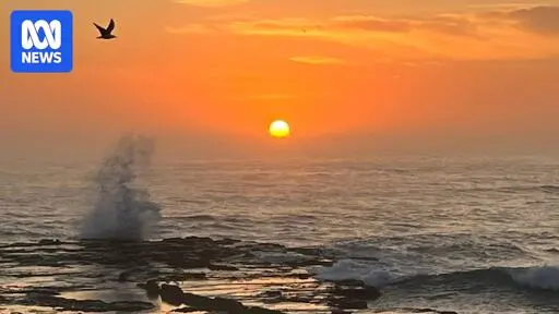 Residents across eastern NSW to swelter in 'first significant heatwave of this season'